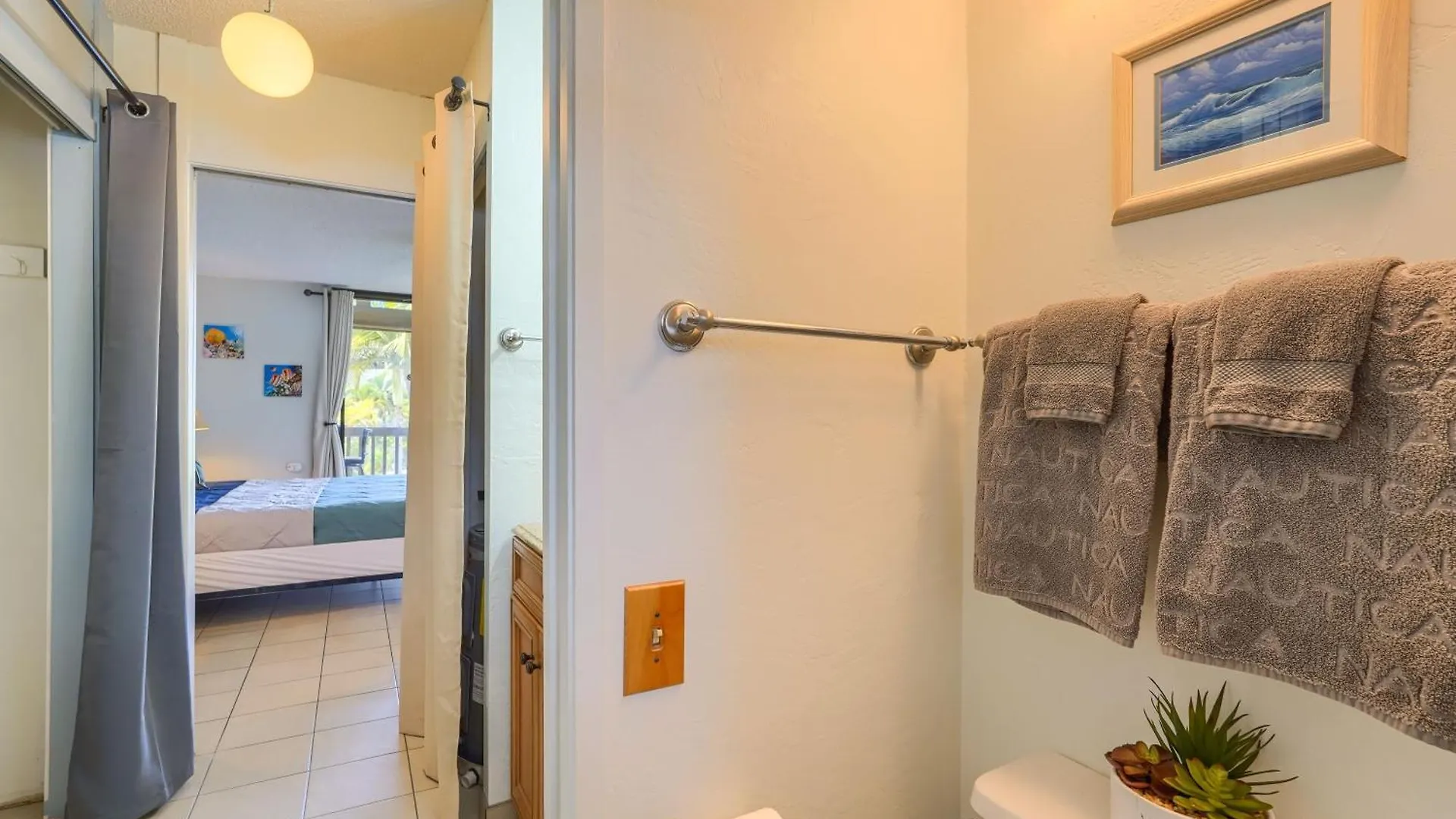 Apartment Couples Beach Studio / Relaxing & Comfortable. Kailua-Kona